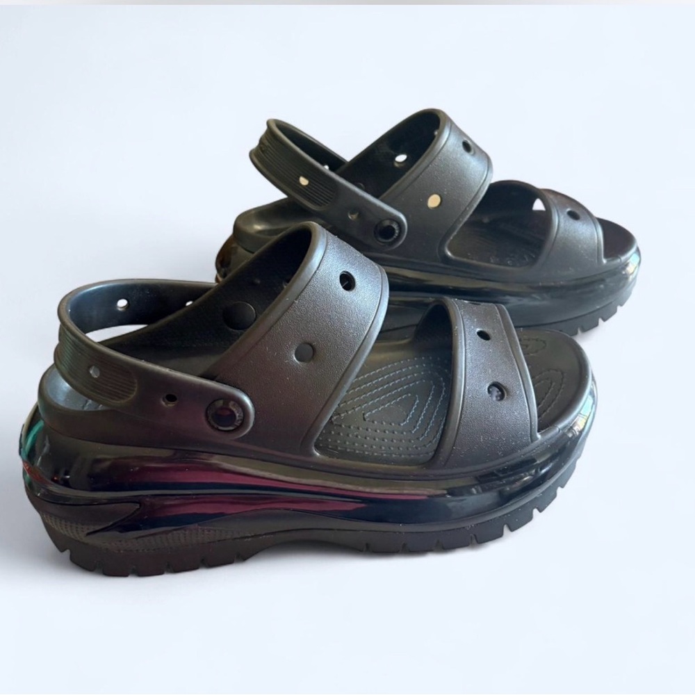 Crocs Mega Crush Platform Sandals